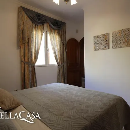 Cozy Vesta With Swimming Pool In Villa *
